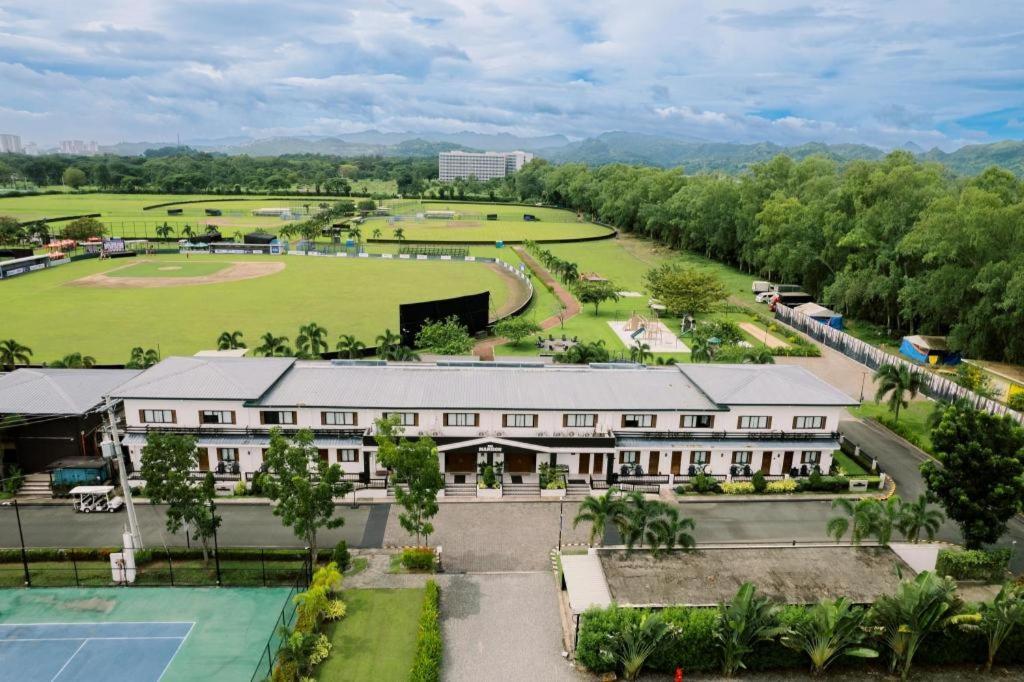 Hotel The Mansion Mabalacat Exteriér fotografie